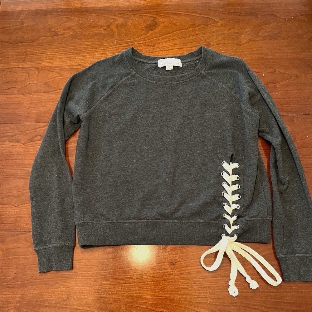 Vintage Havana crew neck with ties